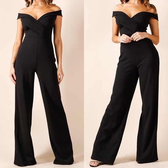 Pants - LAST ONE! PRICE FIRM Black off shoulder jumpsuit